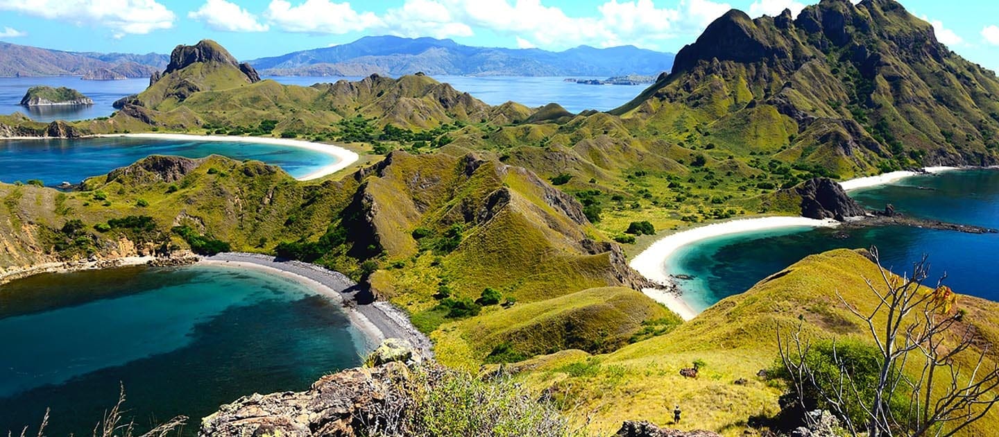 Padar Island Flores travacello | Travel to Indonesia with Calico Jack Liveaboard | Calico Jack