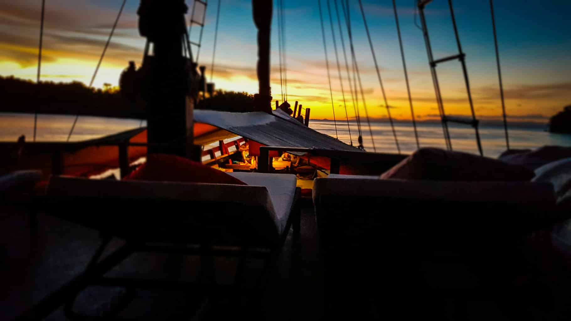 Calico Jack Liveaboard | Raja Ampat Liveaboard or Resort | Calico Jack