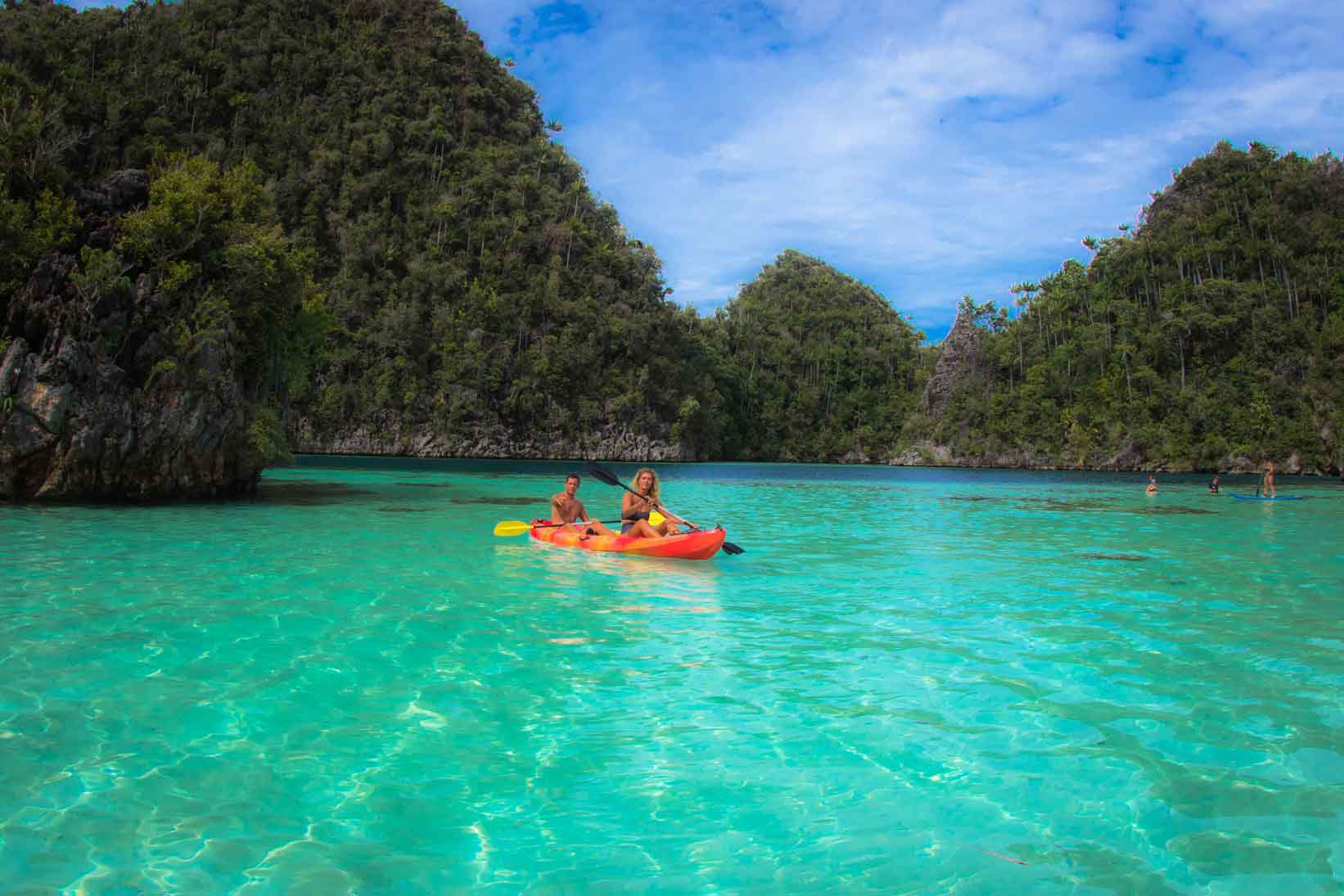 kayaking-in-raja-ampat-best-time-to-visit-raja-ampat