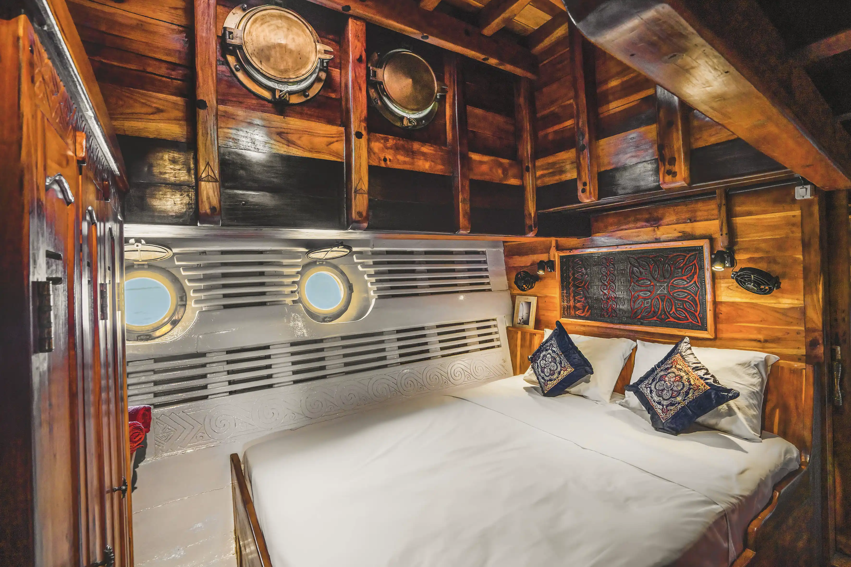 Cabin onboard Calico Jack