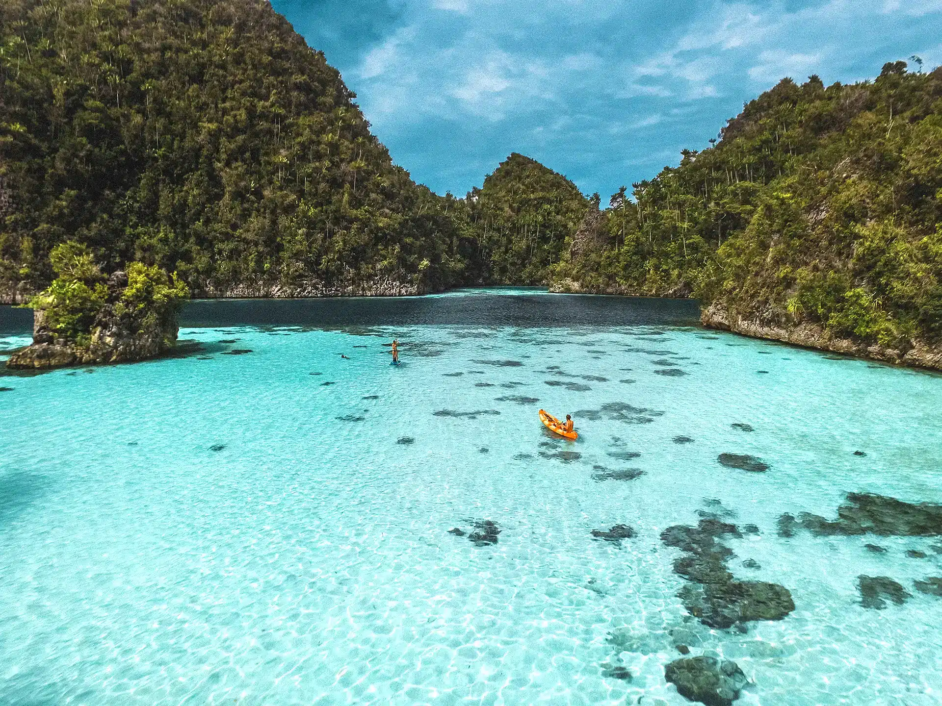 Enjoy onboard toys liek Kayaks, Paddle Boards and more